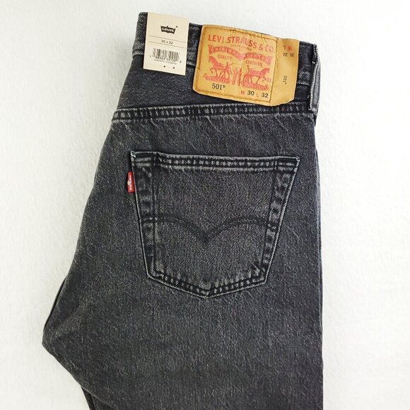 Levi's 501 Original Jeans Button Fly Black Wash Men's "30x32" Actual 32x31 NWT - Picture 10 of 10